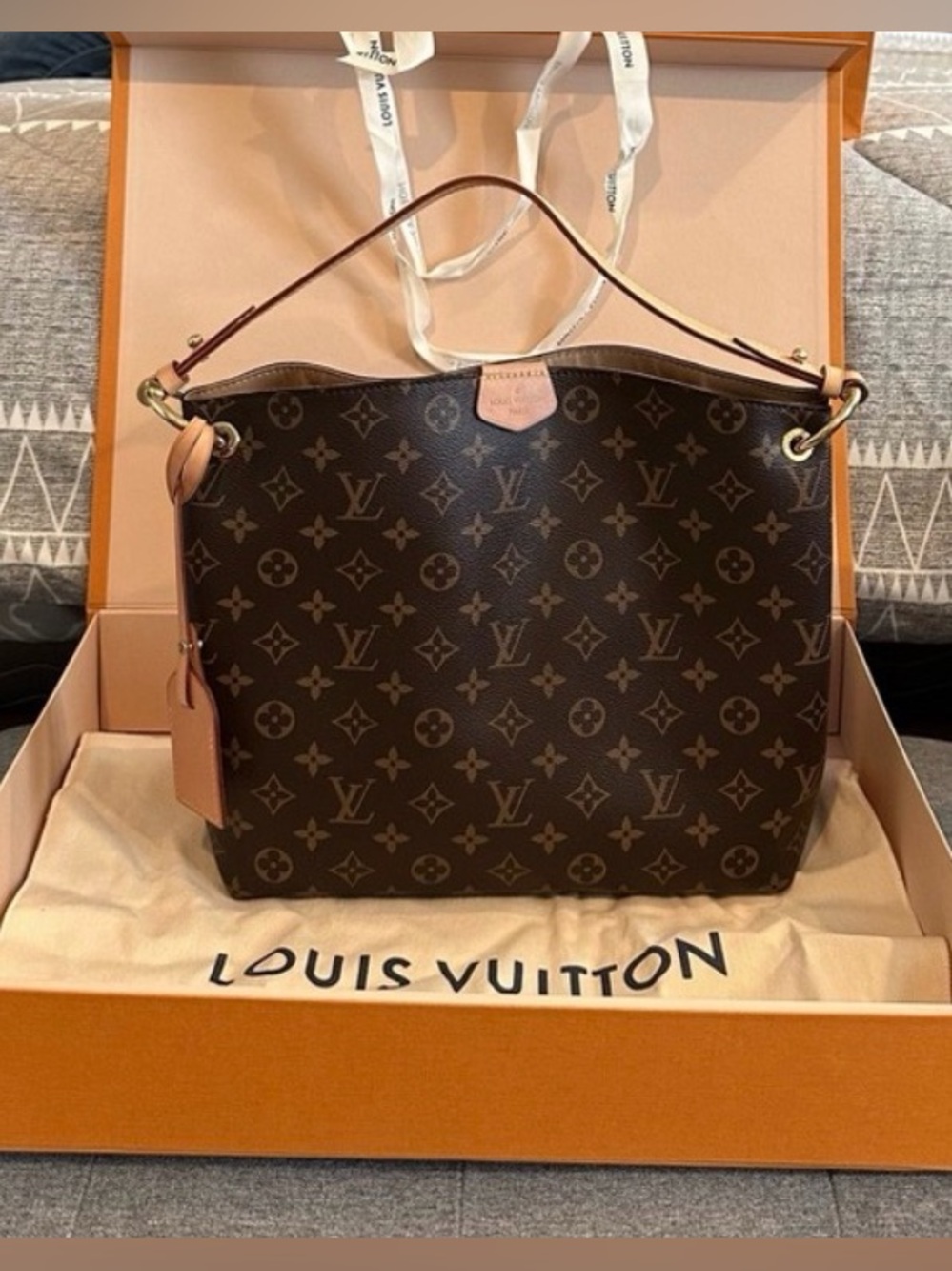 Louis Vuitton Graceful MM Brown Monogram Shoulder Bag